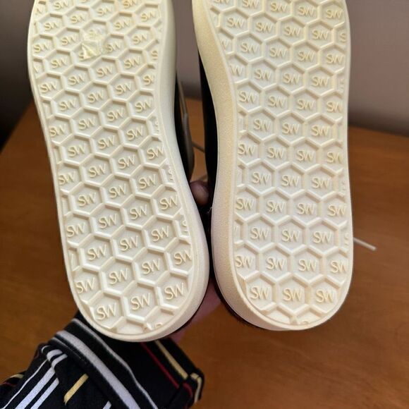 Stuart Weitzman Women’s Livvy Black And Leopard Low Top Lace Up Sneaker - Picture 11 of 16